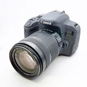 دوربین عکاسی دست دوم Canon eos 800D kit 18-135 stm ( شات 8250 عدد)